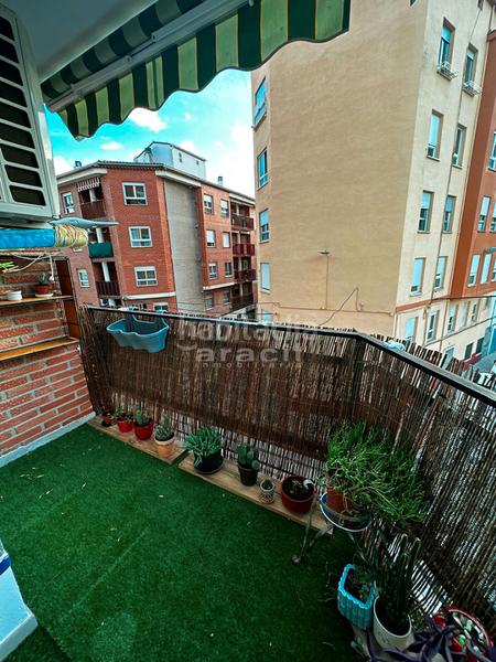 Foto 6f047f2e-f515-4377-8ce4-1d4e6dd2ccd3. Pis a carrer reconquesta 22 a Eixample Alcoi