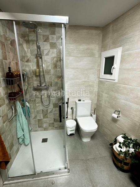 Foto c724a396-7a65-4a97-b1dc-1cf1cb5ac6da. Pis a carrer reconquesta 22 a Eixample Alcoi