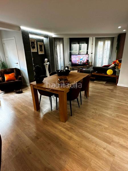 Foto f40a0641-66a1-454a-b823-2301c29f39c8. Pis a carrer reconquesta 22 a Eixample Alcoi