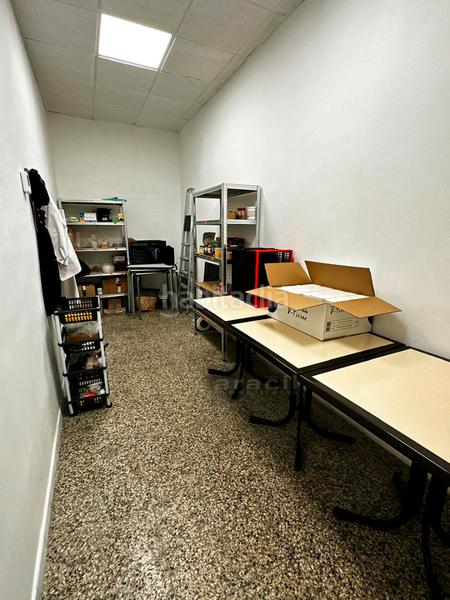 Foto eb61f1d2-cef0-4a66-92b5-2e9beeb3a101. Geschäftsraum in Eixample Alcoi