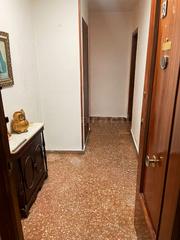 Etagenwohnung  Avenida del país valencià 106. Comprar piso para reformar a buen precio en cocentaina.