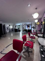 Locale commerciale in Centre-Zona Alta