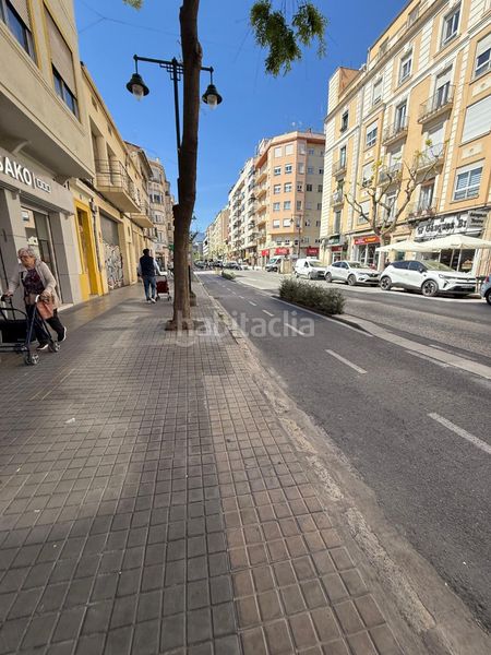 Foto 0438c9eb-9bd7-413c-a736-20492af2b22e. Pis amb calefacció aparcament a Eixample Alcoi