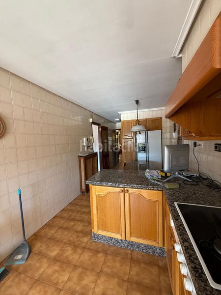 Foto 6c4d5415-100b-430a-89db-8df37853afe2. Pis amb calefacció aparcament a Eixample Alcoi