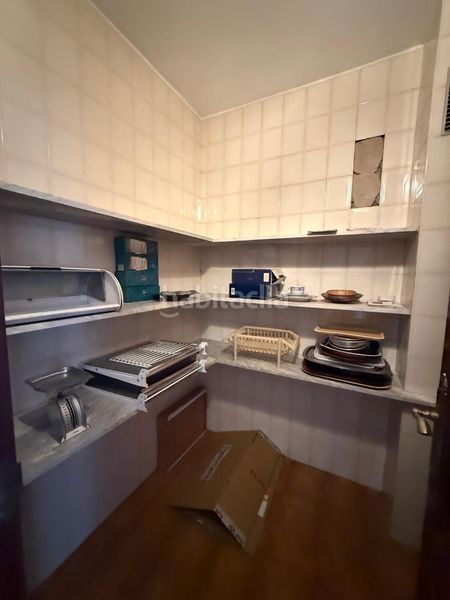 Foto 7d37b28a-b0cb-4541-b999-1159ebb374ea. Pis amb calefacció aparcament a Eixample Alcoi