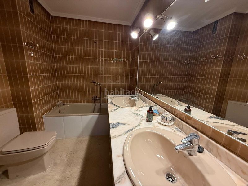 Foto 8c81af6b-dd20-49ab-b5b5-fa2179b070ea. Pis amb calefacció aparcament a Eixample Alcoi