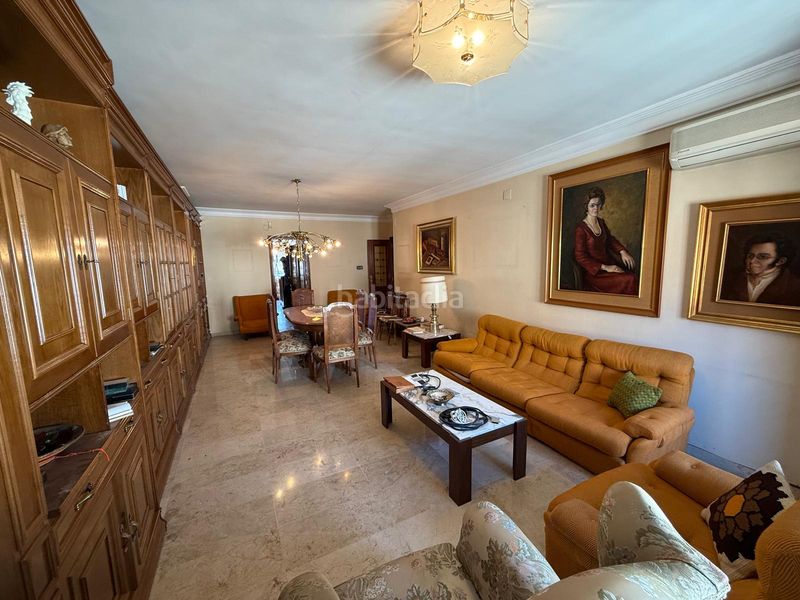 Foto 8fd166c2-4c8a-4c61-a3a5-5a1fcbd3562b. Pis amb calefacció aparcament a Eixample Alcoi