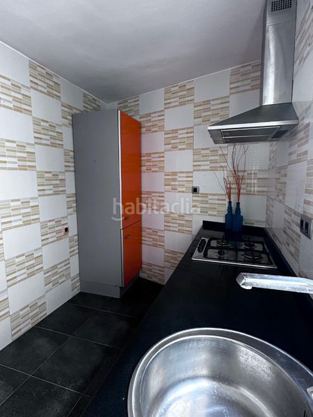 Foto 48b1111c-1333-4ff3-b6b9-bdc5f002c7c4. Pis a Santa Rosa Alcoi
