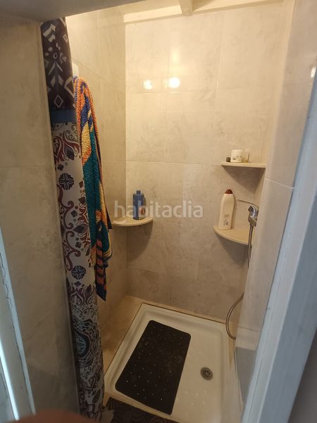 Foto b3899778-0a17-478c-b4a7-e59e16f3fd65. Local comercial a Santa Rosa Alcoi
