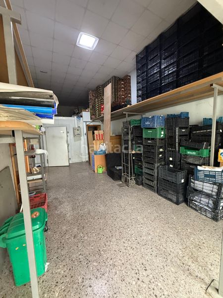 Foto 587f3381-b590-47fe-9ede-7284a1c72038. Local comercial a Centre-Zona Alta Alcoi