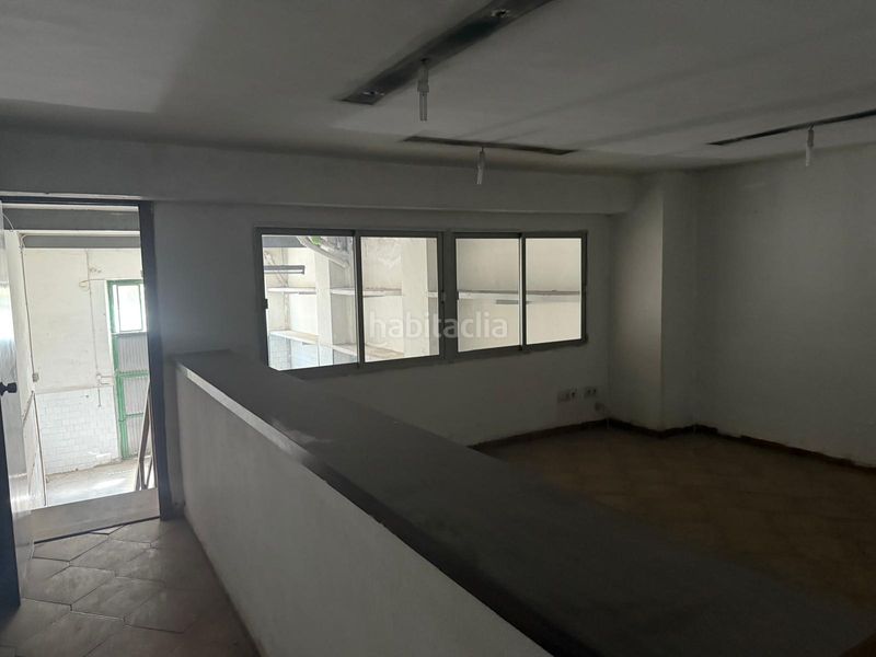 Foto a7e0baf9-3cfa-4df6-b7a3-b1c545fa82de. Local comercial a Eixample Alcoi