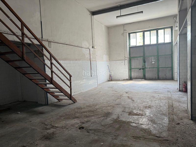 Foto eb1e9127-b2b0-41fc-b17d-df7f5120c382. Local comercial a Eixample Alcoi