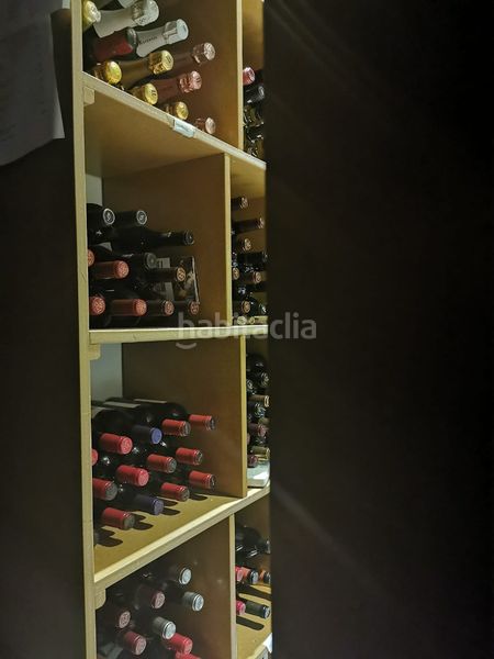 Foto a4ce1cf1-cda3-4f8b-bb64-7f4da0e9dd21. Local comercial amb calefacció a Centre-Zona Alta Alcoi