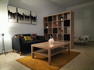 Rent Apartment in Núcleo urbano. Apartamento en alquiler temporada escolar en cuesta matadero