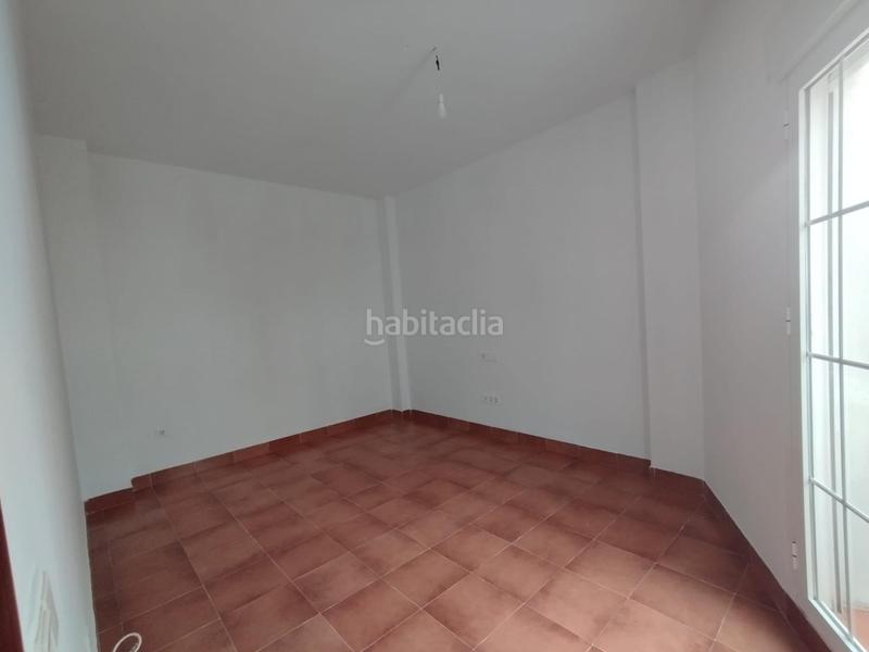 Foto 302d9618-2ae2-4996-a24c-7d1f6790dd15. Casa adossada a Camposoto - Gallineras San Fernando