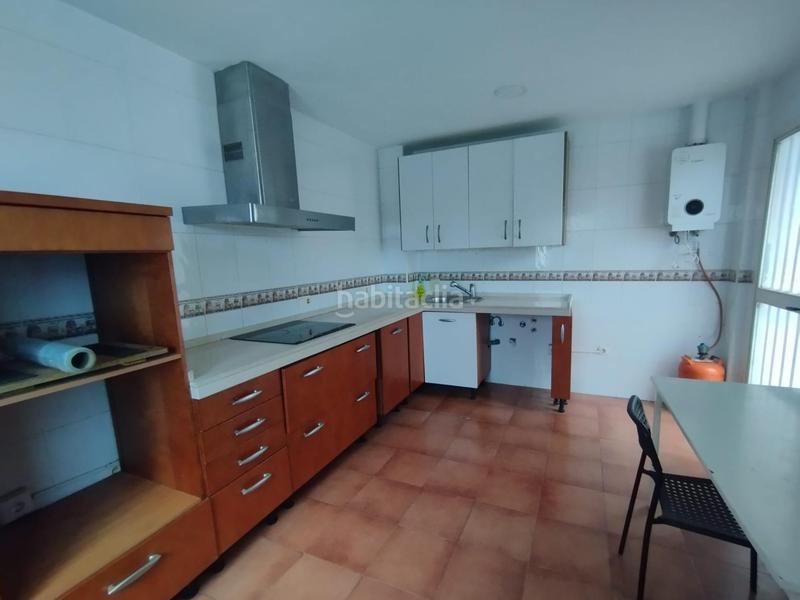 Foto 9dd4e767-a25a-4512-b036-c48dc3a3730b. Casa adossada a Camposoto - Gallineras San Fernando