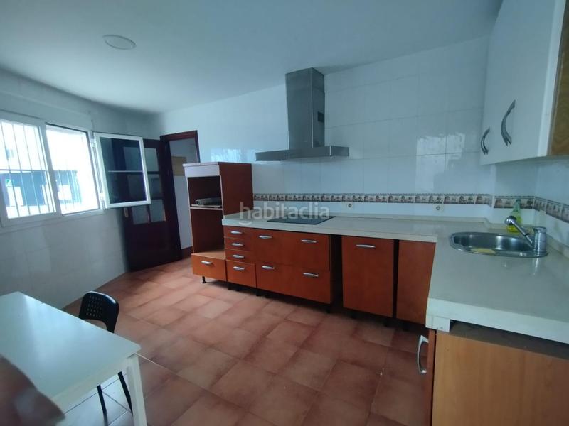 Foto fff633d9-2174-4d60-a496-d7a2c288bbb3. Casa adossada a Camposoto - Gallineras San Fernando