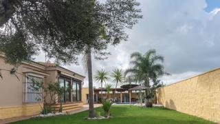 Xalet a El Rocío - La Milagrosa. Espectacular chalet en distrito noreste zona la marquesa