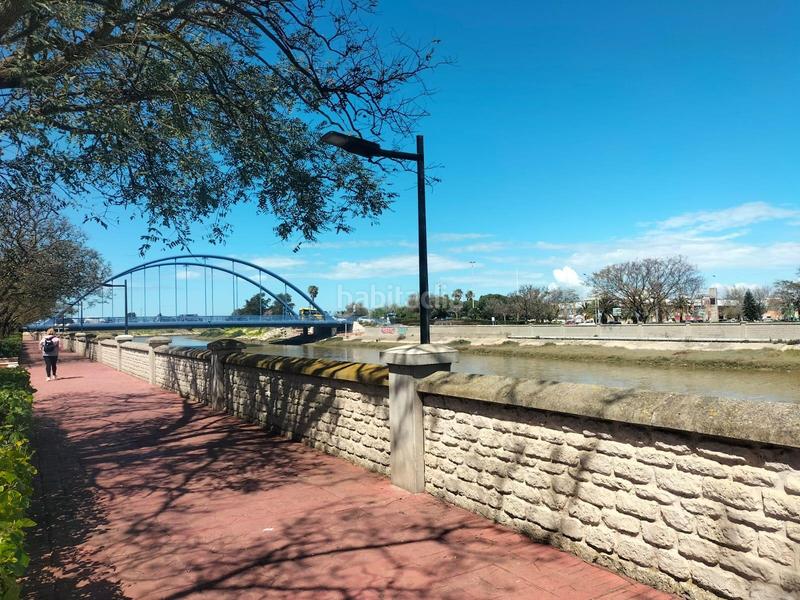 Foto 45635fc0-efde-4224-8982-3d156fb42024. Geschäftsraum in Núcleo urbano Chiclana de la Frontera