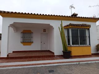 Xalet en Las Lagunas - Campano. Chalet en la zona de las lagunas