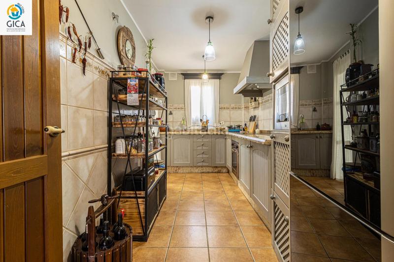 Foto 8620a98a-df07-4246-8a93-1ecc1b69bfa2. Casa adossada amb aparcament a El Rocío - La Milagrosa Jerez de la Frontera