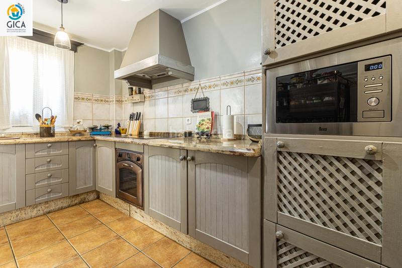 Foto 89fbfd8e-53cd-446c-9f37-1737ddb429b9. Casa adossada amb aparcament a El Rocío - La Milagrosa Jerez de la Frontera