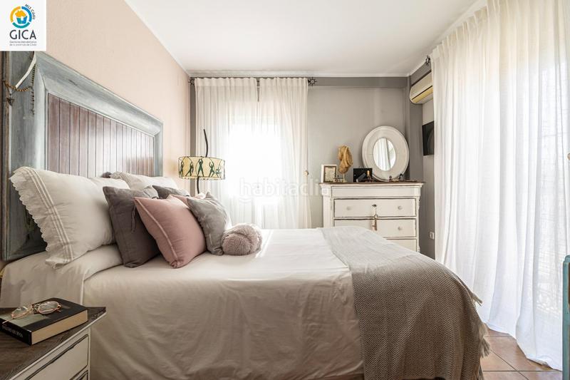 Foto 8f2da53c-6066-4a5f-bbec-6d0a7e04786e. Casa adossada amb aparcament a El Rocío - La Milagrosa Jerez de la Frontera