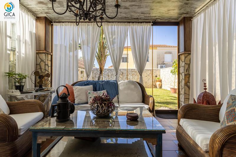 Foto b804ce3f-d328-40c1-87db-4316558cb87f. Casa adossada amb aparcament a El Rocío - La Milagrosa Jerez de la Frontera