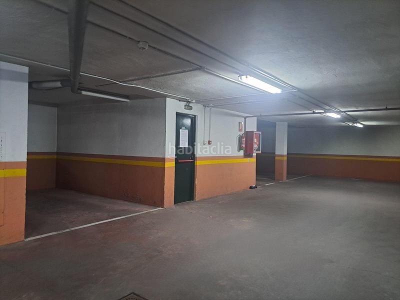 Foto 100634a2-7045-41e2-9e8b-de92b2e31444. Parking voiture dans Núcleo urbano Chiclana de la Frontera