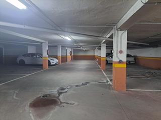 Parking coche en Núcleo urbano