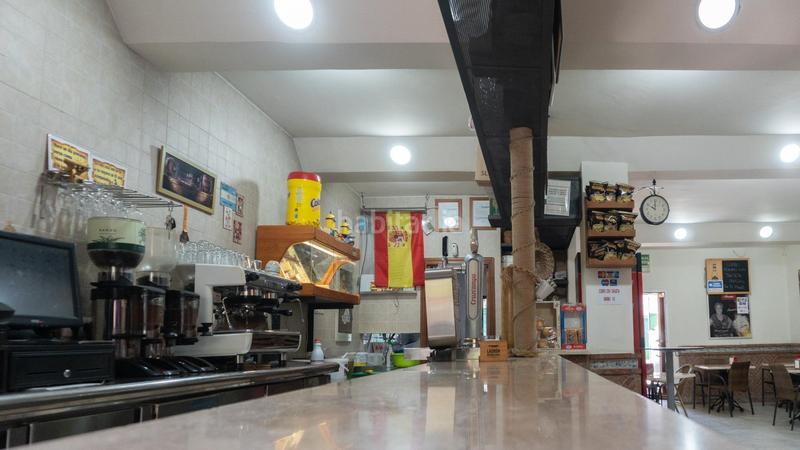 Foto 0ff16c05-759c-4169-9187-4e06e98e30d5. Local comercial bar con vivienda en zona norte en Jerez de la Frontera
