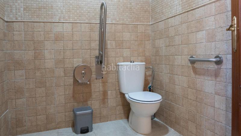 Foto 315f58ac-9f71-4b19-ada0-f6e141d327b6. Local comercial bar con vivienda en zona norte en Jerez de la Frontera