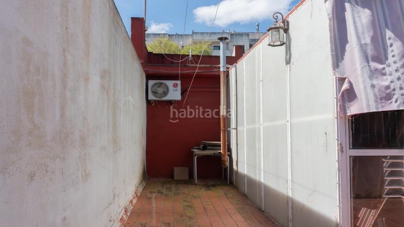 Foto 6f81239e-6eba-4e74-b9b4-e2f5dccd73a7. Local comercial bar con vivienda en zona norte en Jerez de la Frontera