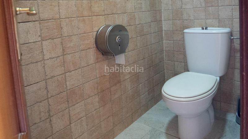 Foto de6ce2cc-83ae-49a8-a4fa-2acdd290de1d. Local comercial bar con vivienda en zona norte en Jerez de la Frontera