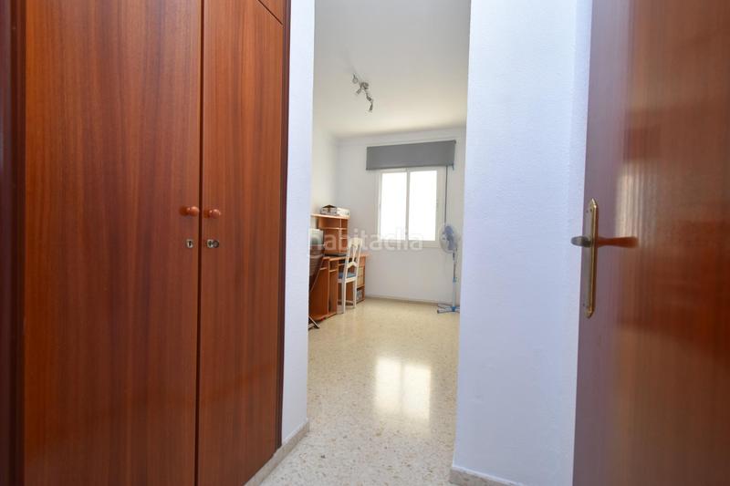 Foto 1807c463-e6eb-4645-91d7-344271386677. Casa adossada amb calefacció aparcament a La Banda - Campo de Fútbol Chiclana de la Frontera