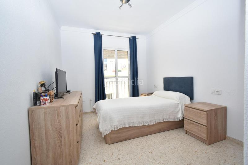 Foto 4c64d635-301e-45a7-8afb-8816b86f11b7. Casa adossada amb calefacció aparcament a La Banda - Campo de Fútbol Chiclana de la Frontera