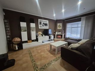 Xalet en Pelagatos - Pago del Humo. Finca con 3 edificaciones, piscina y apartamento de invitados en