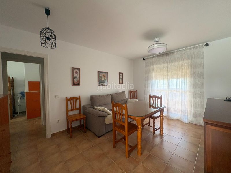 Foto ea9ce368-0404-4452-85c5-c0d11a2c3fe8. Alquiler piso alquiler piso en urb. pinar de la almadraba temporada escolar en Rota