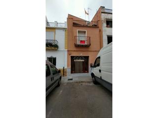 Maison à Doctor ebri 10. Encantadora casa en el centro del pueblo para entrar a vivir