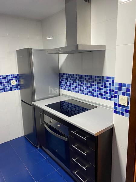 Foto 141f39d5-8393-4d6f-875c-f04393c94b6d. Lloguer pis amb calefacció aparcament piscina a Belén - San Roque Jaén