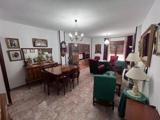Appartement  Calle huerta. Magnífico piso de 3 dormitorios ubicado en una de las mejores zo