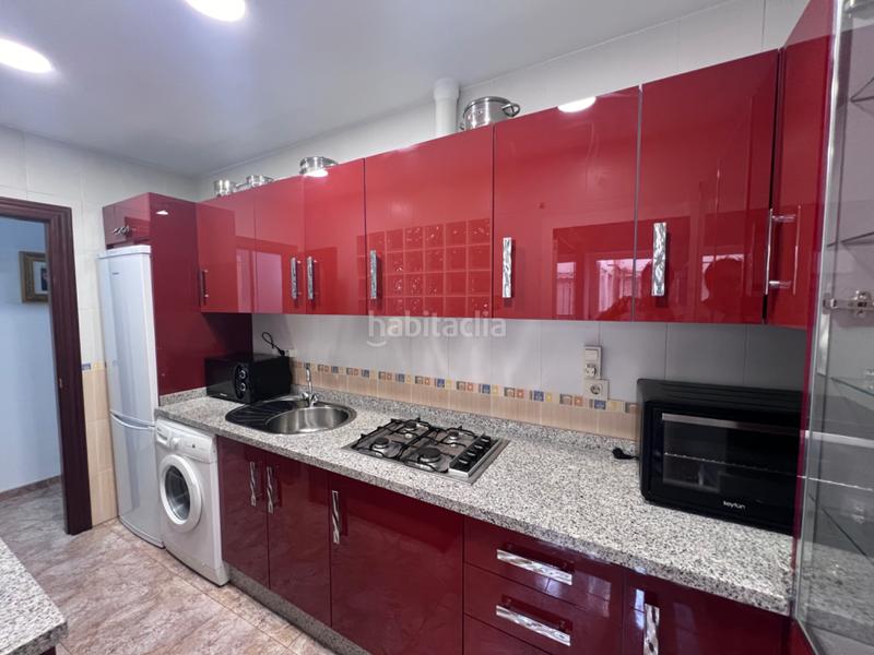 Foto b9ae6023-5fc1-436b-a4ed-6e91757c79f9. Piso magnífico piso de 3 dormitorios ubicado en una de las mejores zonas de los villares ! en Villares (Los)