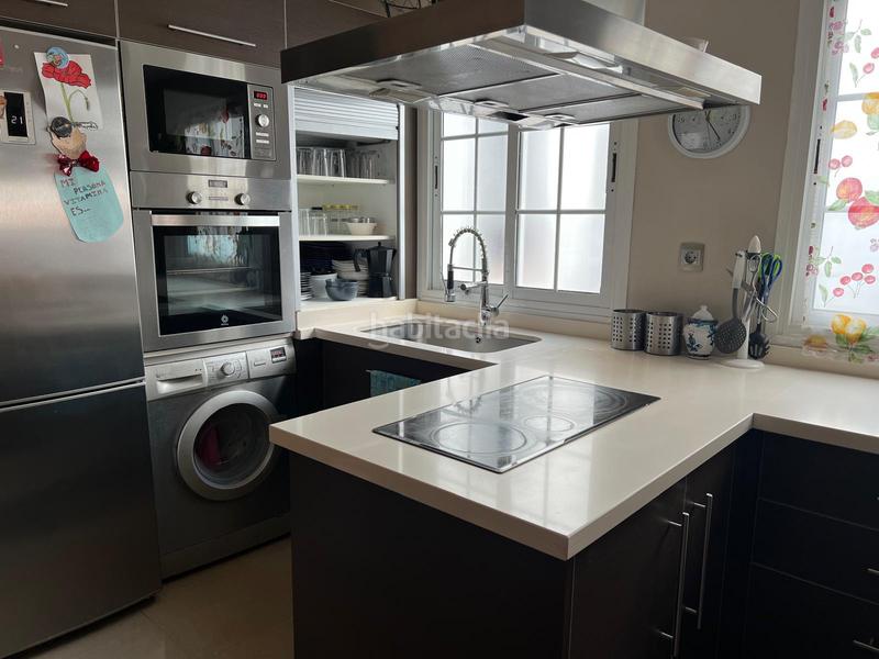 Foto bb92872c-7f33-4cc8-9b86-f0e0fe38c579. Affitto duplex con camino riscaldamento parcheggio in Jaén