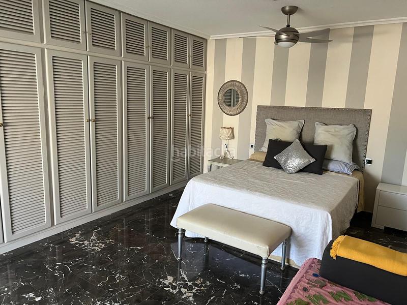 Foto 0ff38c72-0896-4f3a-acbf-3d7f27b7e27a. Miete zweistöckige wohnung mit kamin heizung parking in Jaén