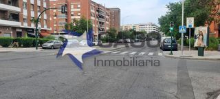 Geschäftsraum in Ciudad Jardín - Zoco