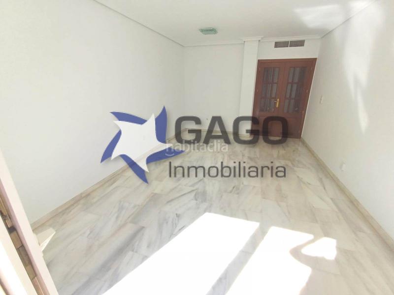 Foto 216a0486-de35-4bcf-bbc4-f5ccea0a506f. Alquiler piso en Ciudad Jardín - Zoco Córdoba