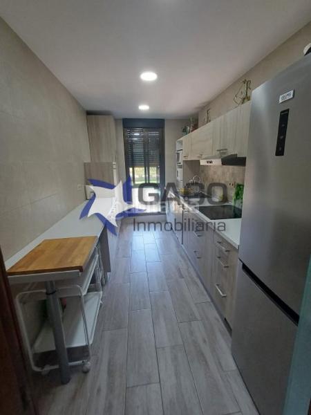 Foto 4a540d42-0f46-40d4-b27a-6ed21acb06d2. Rent flat with heating pool in Ciudad Jardín - Zoco Córdoba