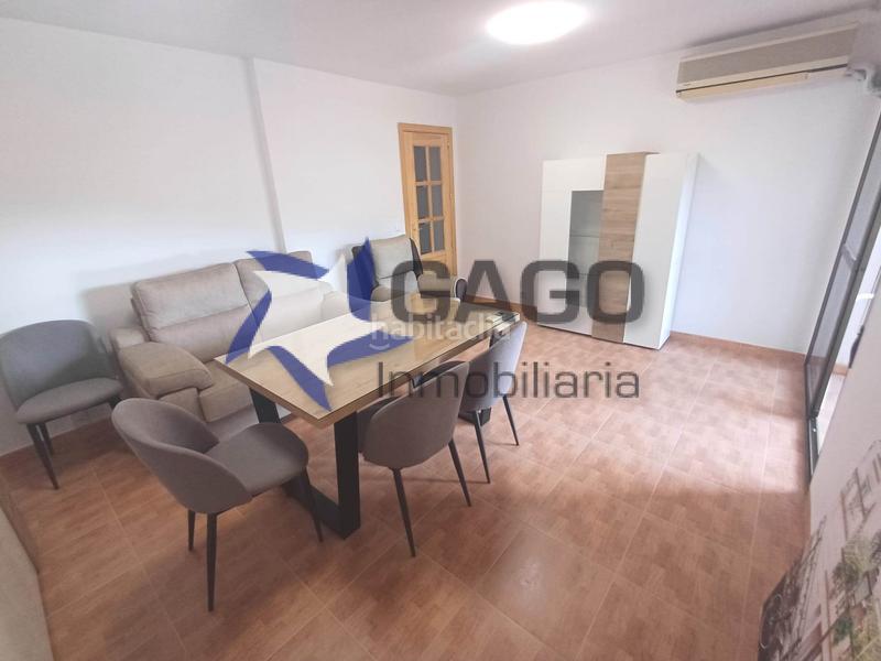 Foto f05e711c-7800-4f2a-8a15-30bc41792a27. Location appartement avec chauffage dans Ciudad Jardín - Zoco Córdoba