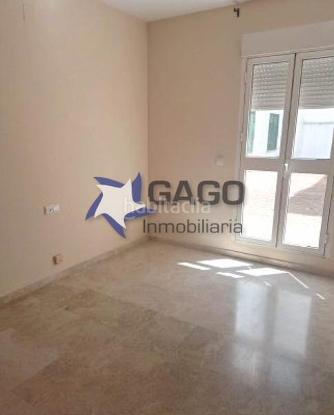 Foto c1cbeaf8-e312-4046-b30a-8a0fd73ad6a3. Location appartement avec chauffage dans Ciudad Jardín - Zoco Córdoba