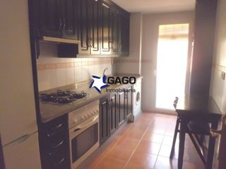 Alquiler Piso en Huerta de la Reina - Trassierra